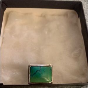 Sterling silver women’s ring